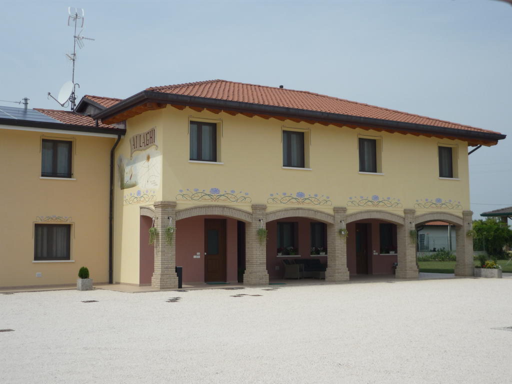 Agriturismo Ai Laghi Pocenia Luaran gambar