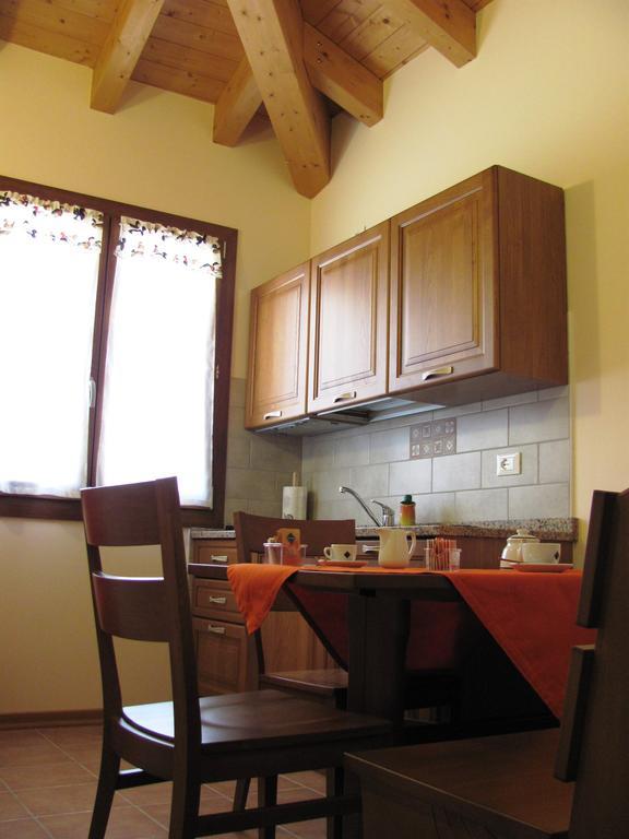 Agriturismo Ai Laghi Pocenia Bilik gambar