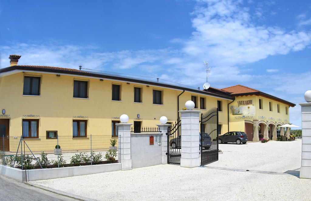 Agriturismo Ai Laghi Pocenia Luaran gambar